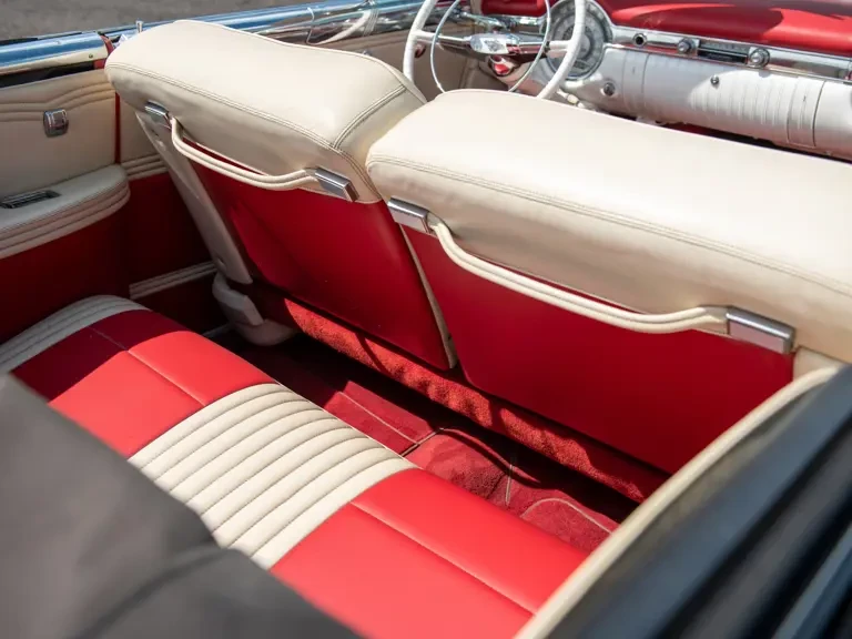 1953 Oldsmobile 98 - Image 21 of 31