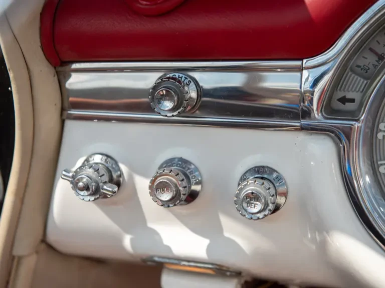 1953 Oldsmobile 98 - Image 16 of 31