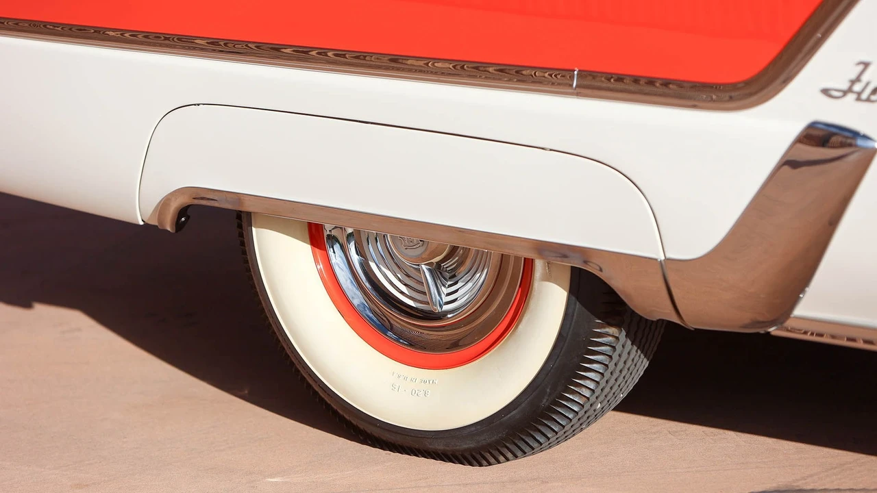 1953 Oldsmobile 98 - Image 9 of 31
