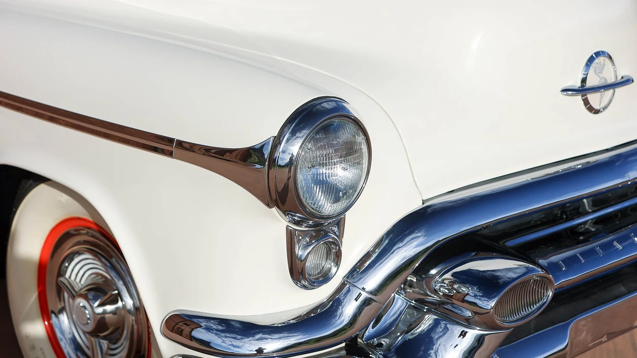 1953 Oldsmobile 98 - Image 24 of 31