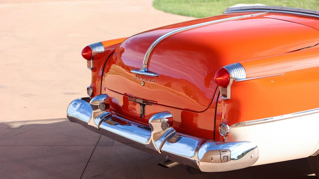 1953 Oldsmobile 98 - Image 10 of 31