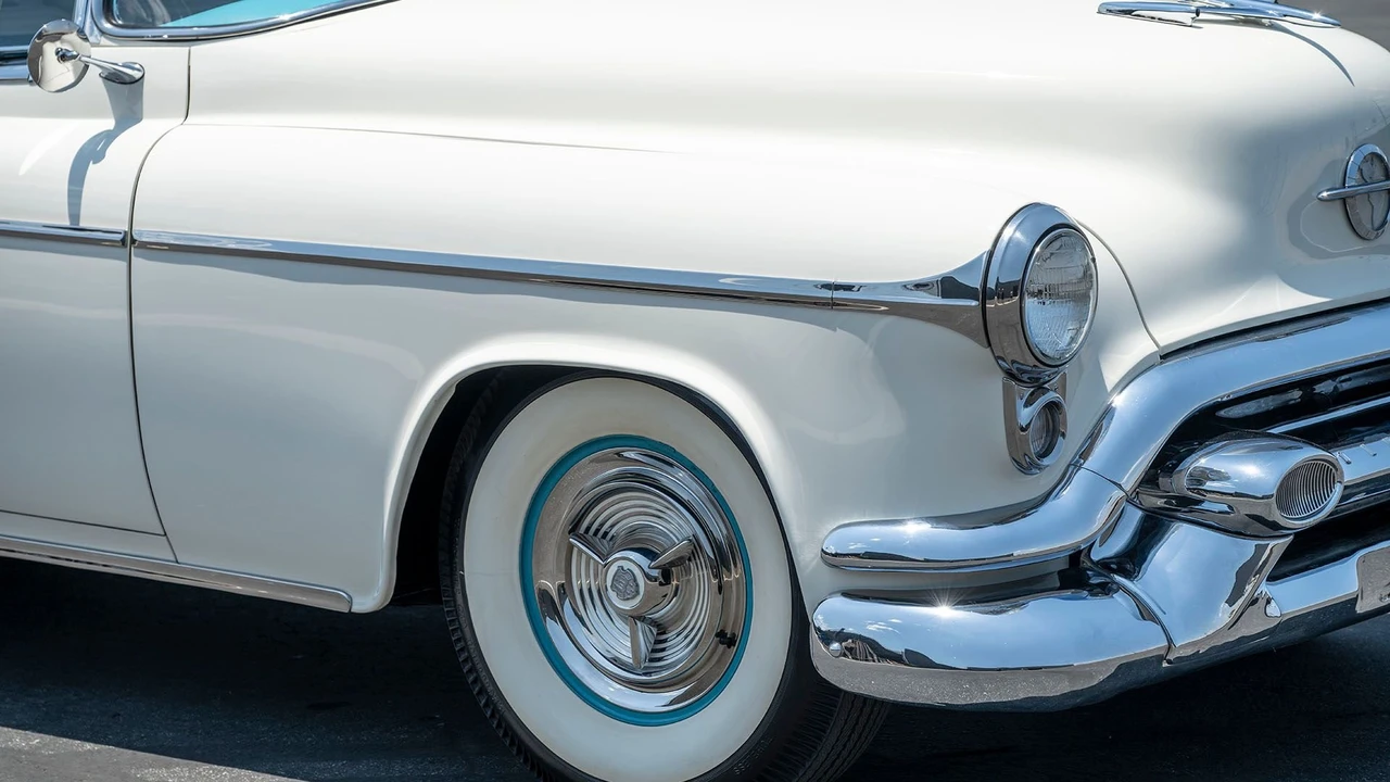 1953 Oldsmobile 98 - Image 16 of 31