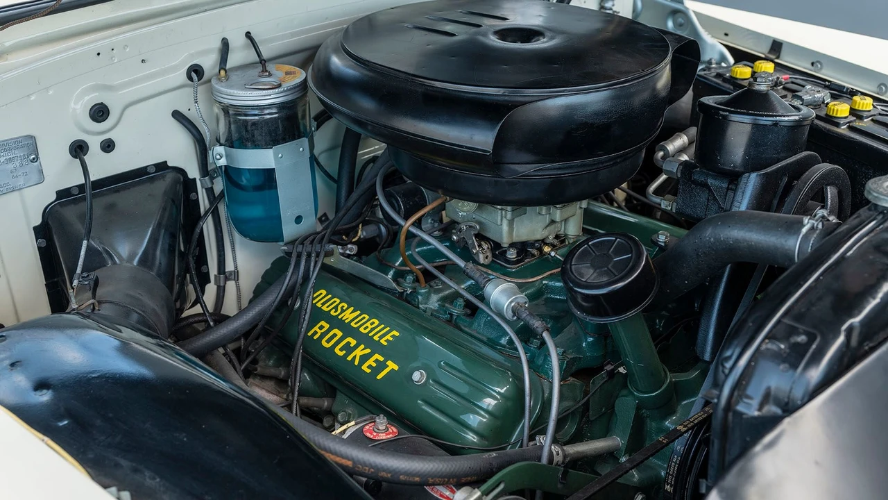 1953 Oldsmobile 98 - Image 9 of 31