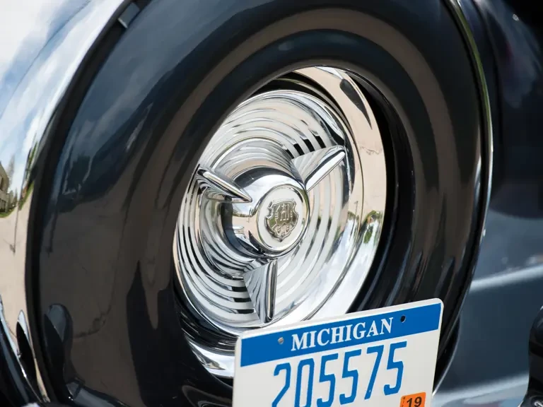 1953 Oldsmobile 98 - Image 12 of 21