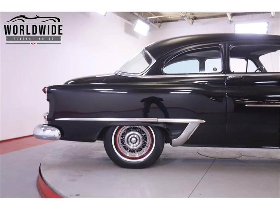 1953 Oldsmobile 88 - Image 9 of 31