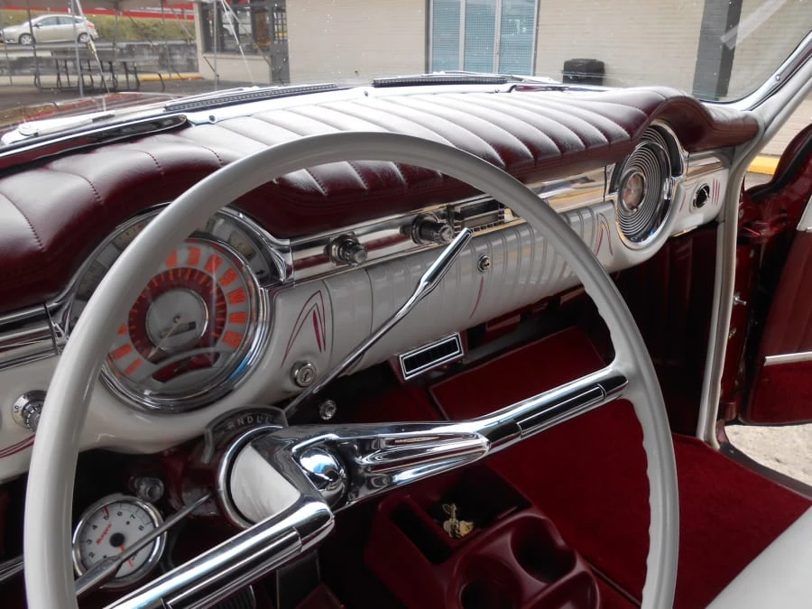 1953 Oldsmobile 88 - Image 5 of 10