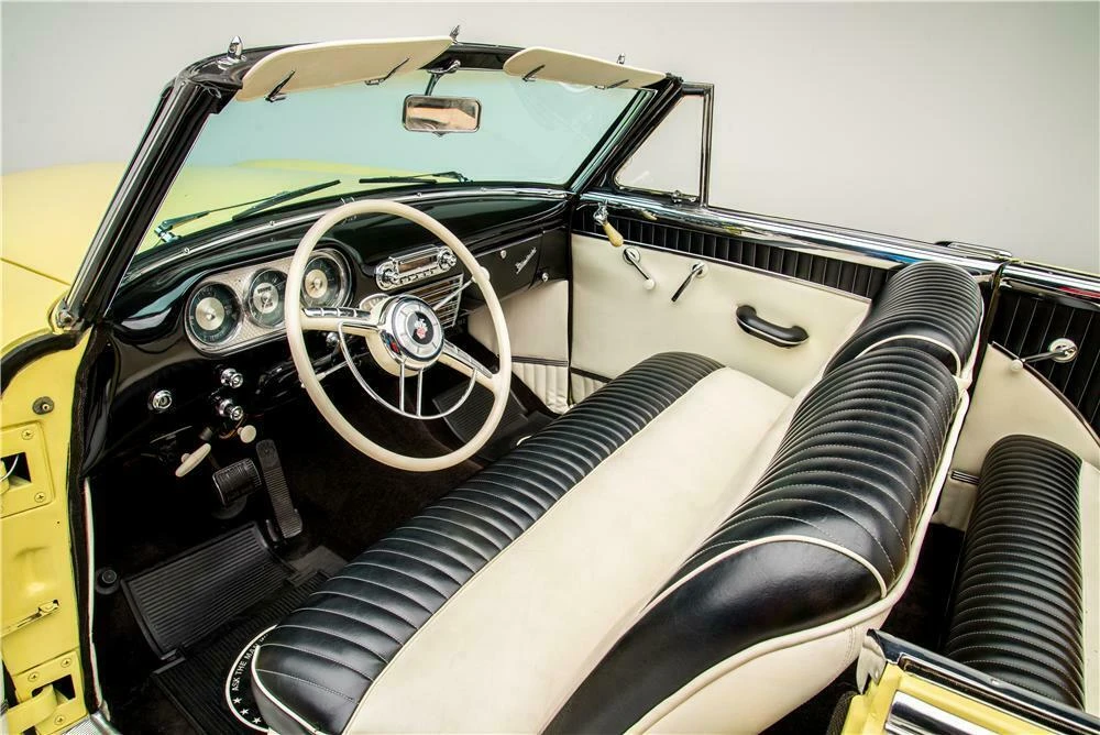 1953 Packard Caribbean - Image 4 of 5