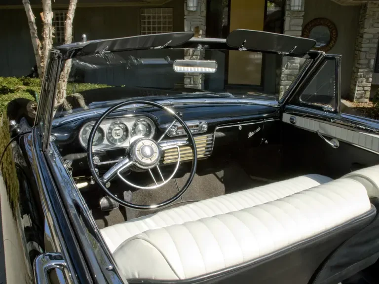 1953 Packard Caribbean - Image 5 of 9