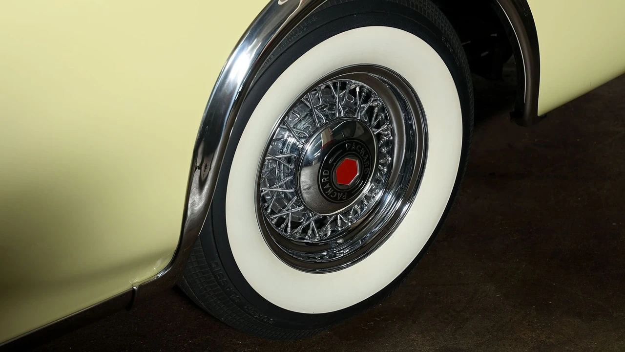 1953 Packard Caribbean - Image 12 of 31