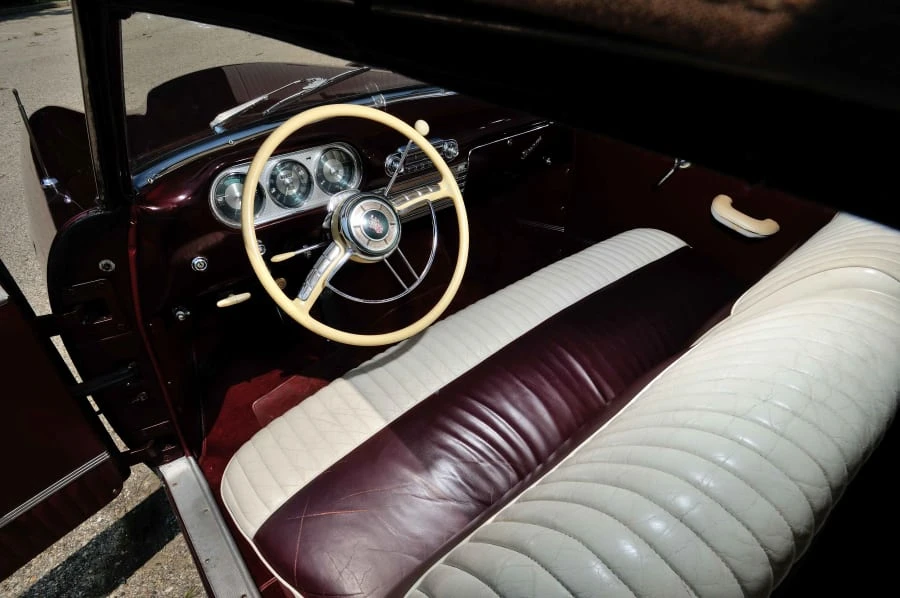 1953 Packard Caribbean - Image 4 of 12