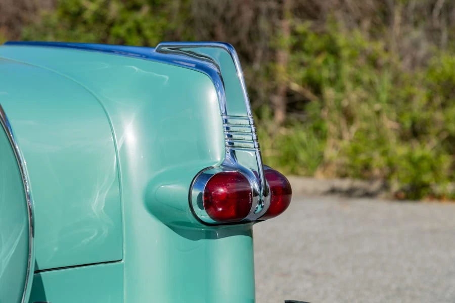 1953 Packard Caribbean - Image 10 of 31