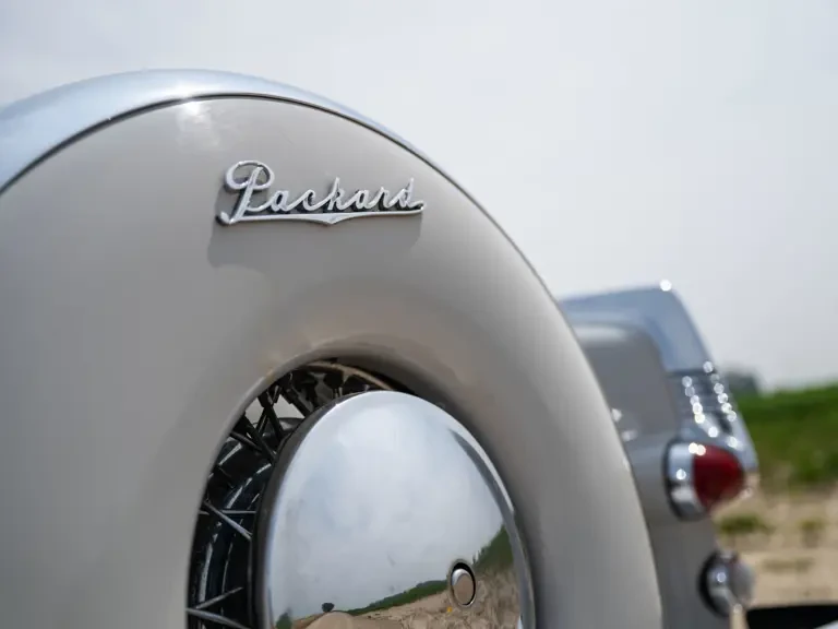 1953 Packard Caribbean - Image 24 of 31