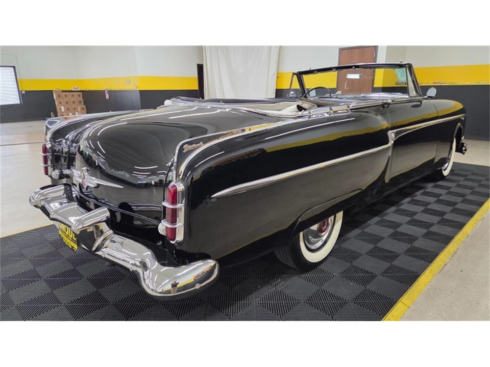 1953 Packard - Image 4 of 31