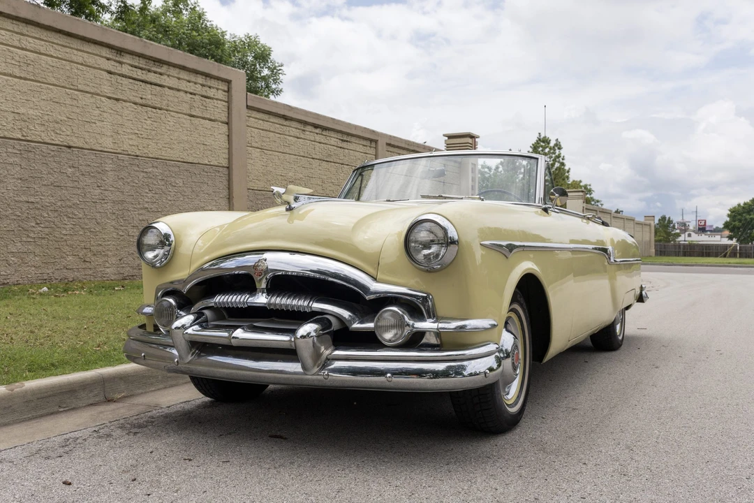 1953 Packard Caribbean - Image 10 of 31