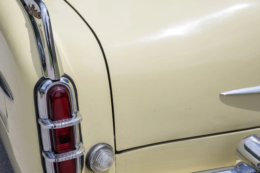 1953 Packard Caribbean - Image 13 of 31