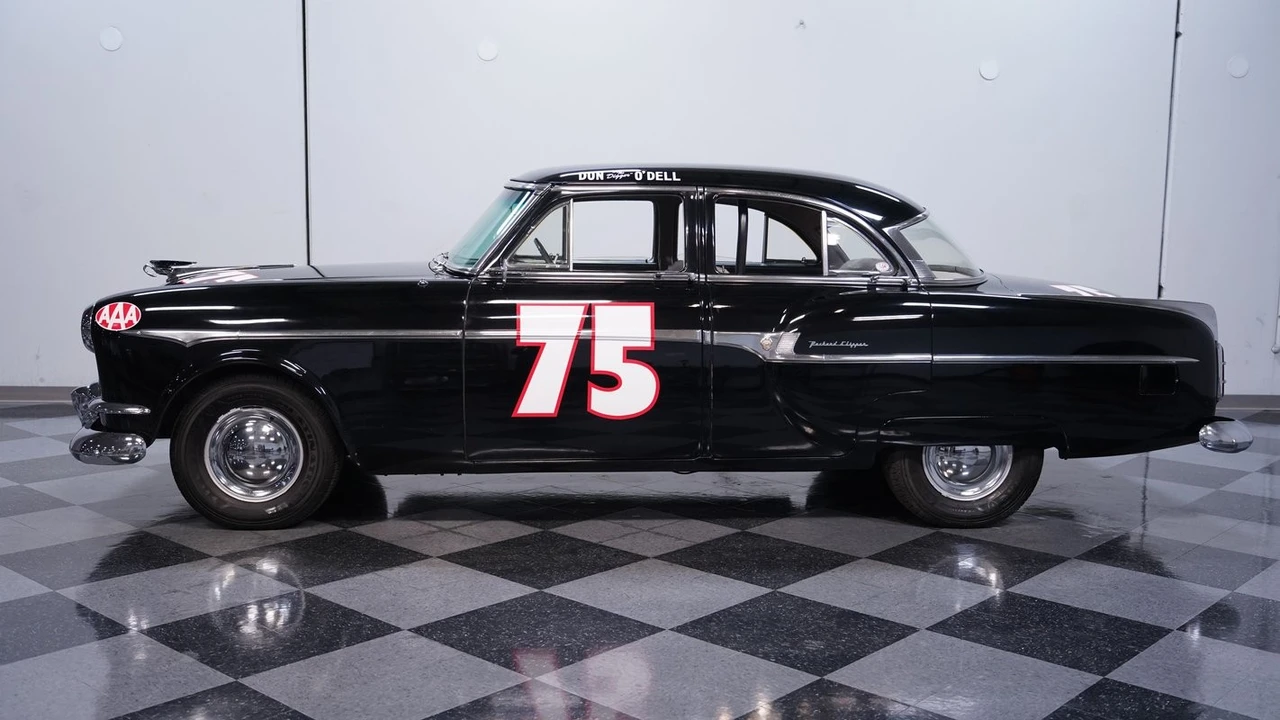 1953 Packard Clipper - Image 3 of 31