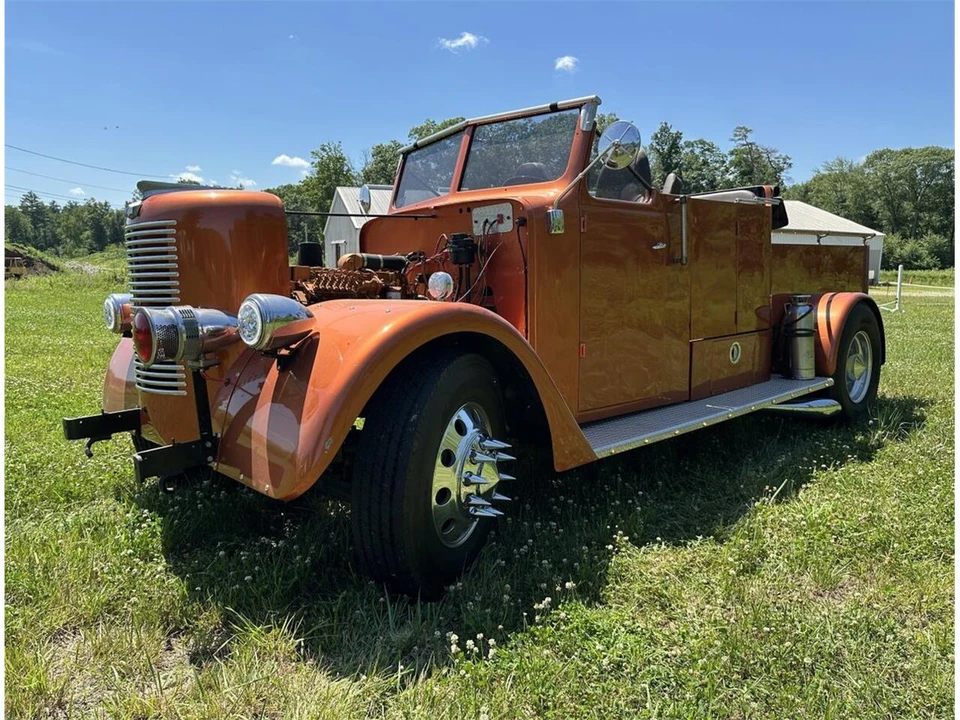 1953 American LaFrance - Image 2 of 31