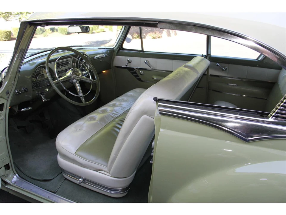 1953 Pontiac Catalina 1st Gen - Image 14 of 31