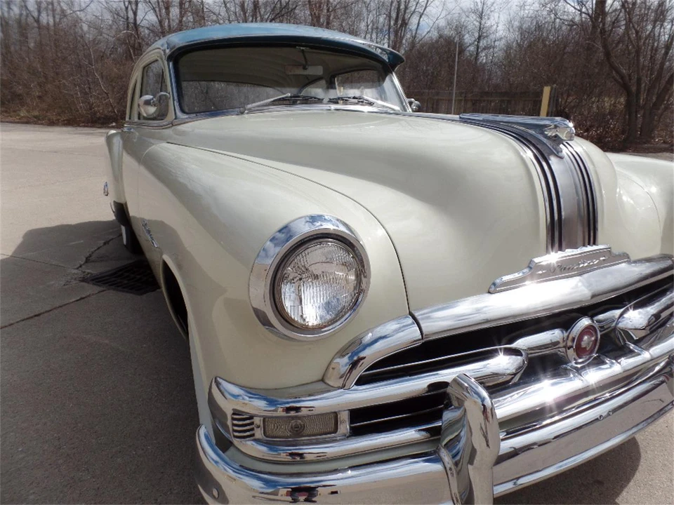 1953 Pontiac Chieftain - Image 8 of 31