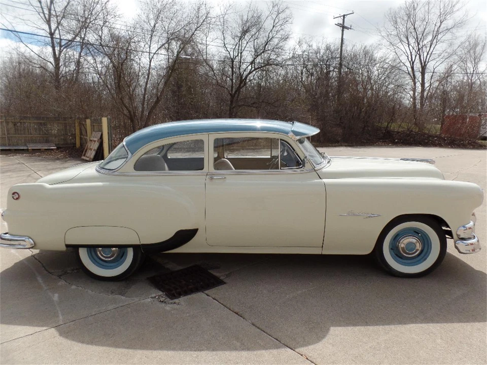 1953 Pontiac Chieftain - Image 9 of 31