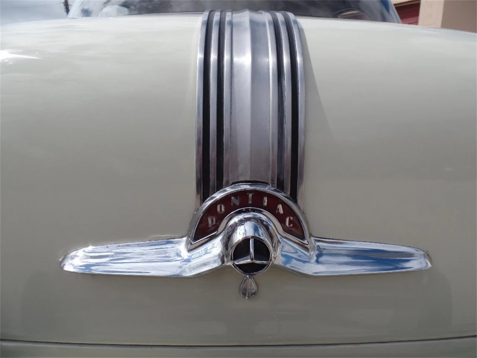 1953 Pontiac Chieftain - Image 15 of 31