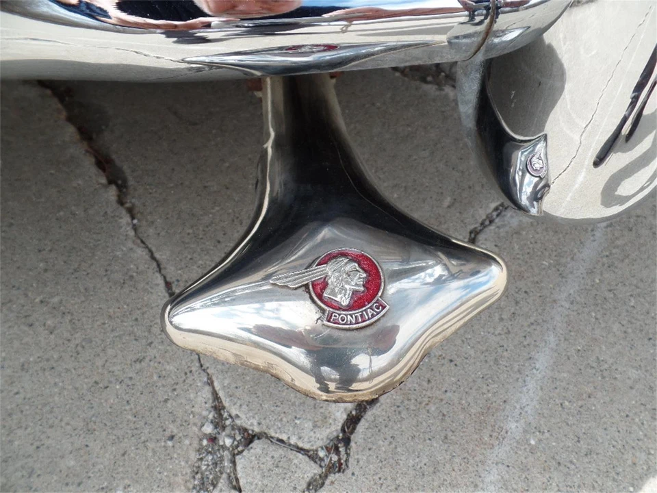 1953 Pontiac Chieftain - Image 16 of 31