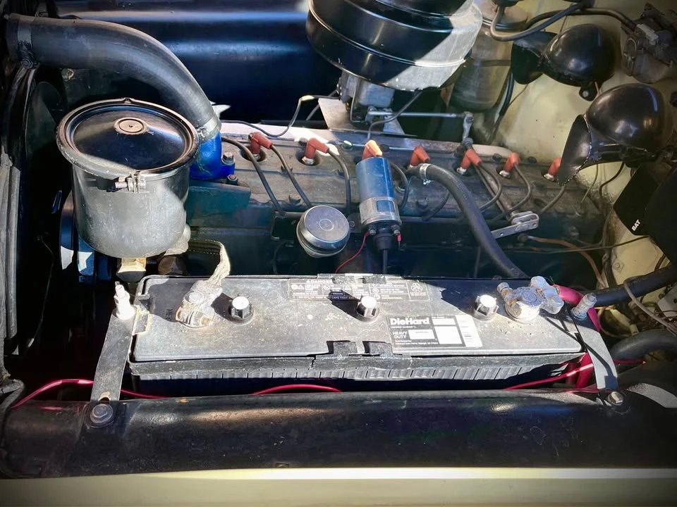 1953 Pontiac Chieftain - Image 2 of 10