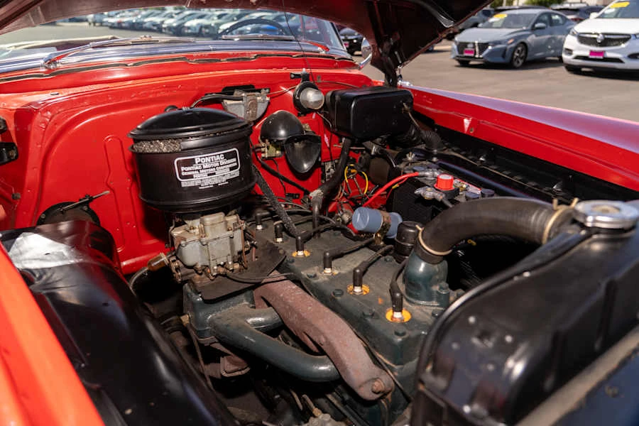1953 Pontiac Chieftain - Image 28 of 31