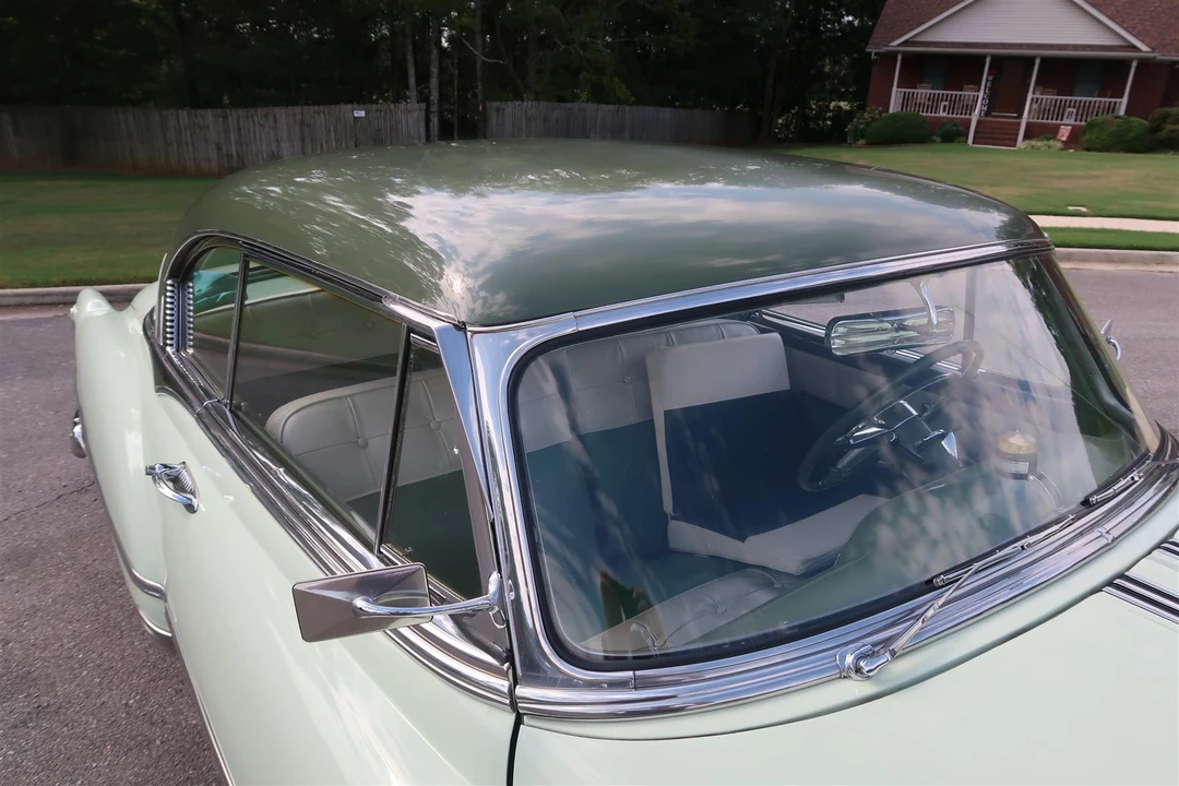 1953 Pontiac Chieftain - Image 13 of 31