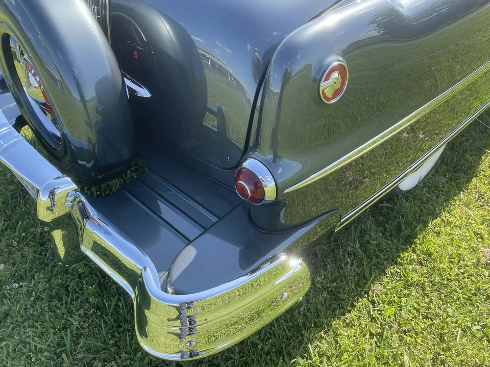 1953 Pontiac Chieftain - Image 14 of 31