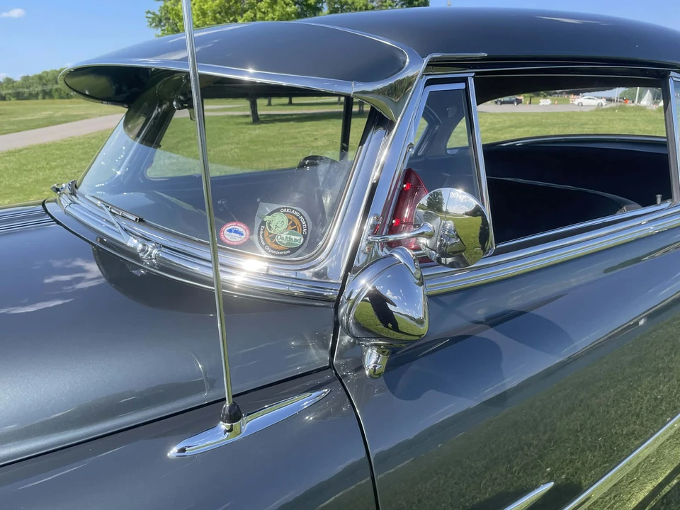 1953 Pontiac Chieftain - Image 22 of 31