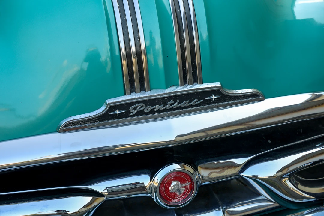 1953 Pontiac Chieftain - Image 24 of 31