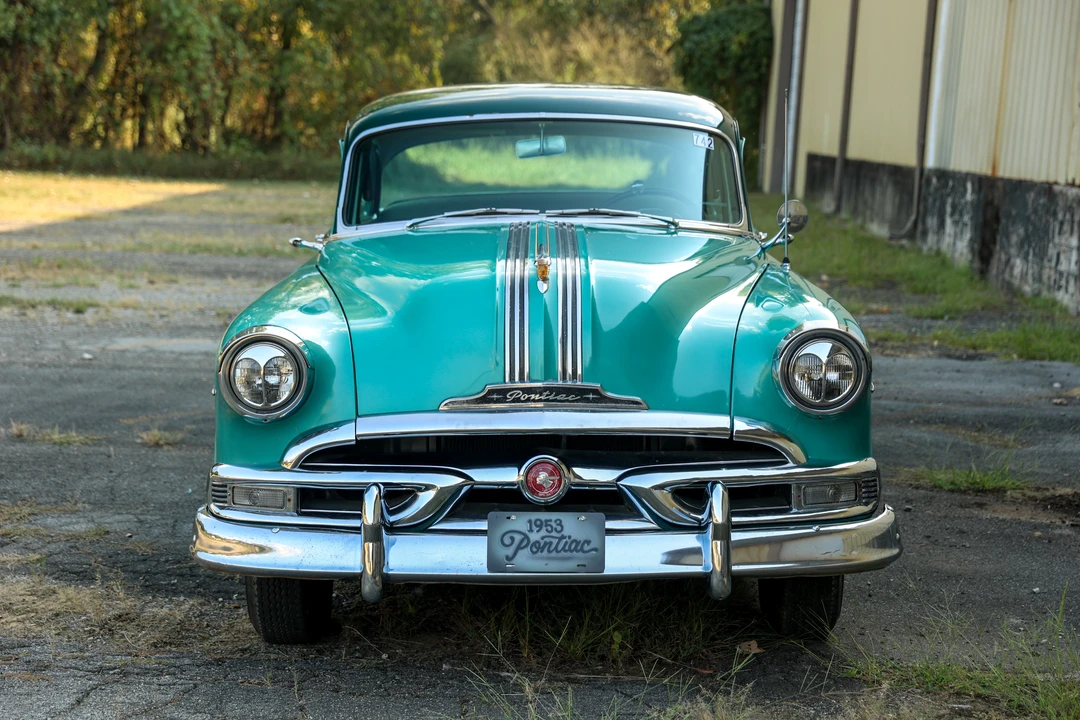 1953 Pontiac Chieftain - Image 9 of 31