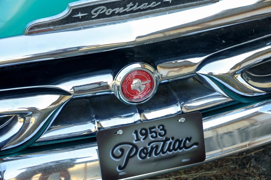 1953 Pontiac Chieftain - Image 23 of 31