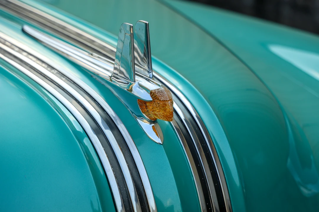 1953 Pontiac Chieftain - Image 28 of 31