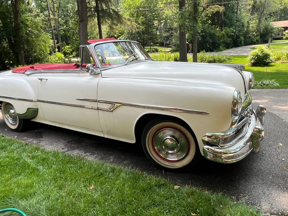 1953 Pontiac Chieftain - Image 6 of 31