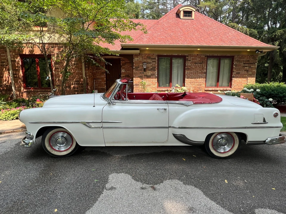 1953 Pontiac Chieftain - Image 14 of 31
