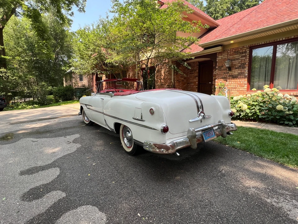 1953 Pontiac Chieftain - Image 12 of 31