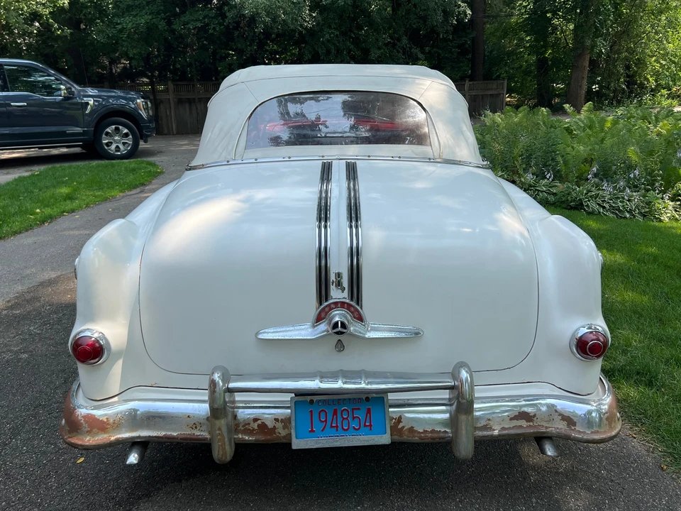 1953 Pontiac Chieftain - Image 17 of 31