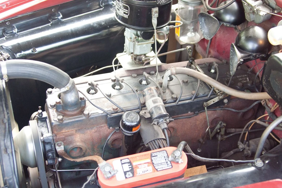 1953 Pontiac Chieftain - Image 28 of 31