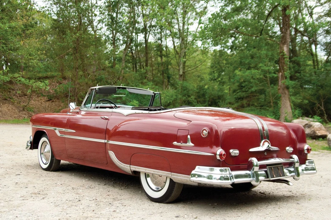 1953 Pontiac Chieftain - Image 2 of 31