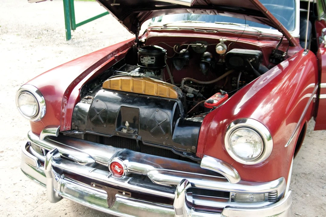 1953 Pontiac Chieftain - Image 29 of 31