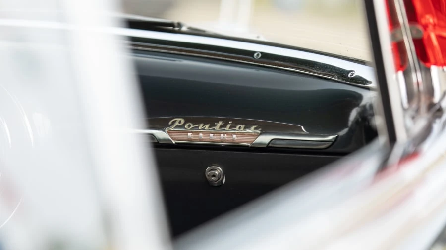 1953 Pontiac Chieftain - Image 16 of 26