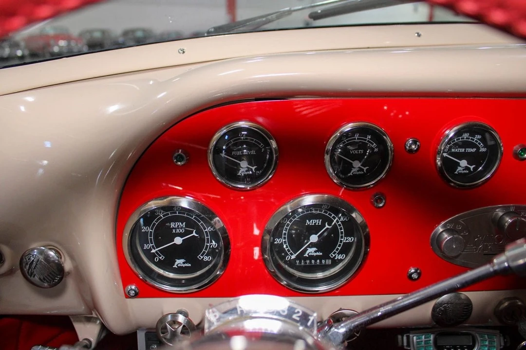 1953 Pontiac Chieftain - Image 12 of 12