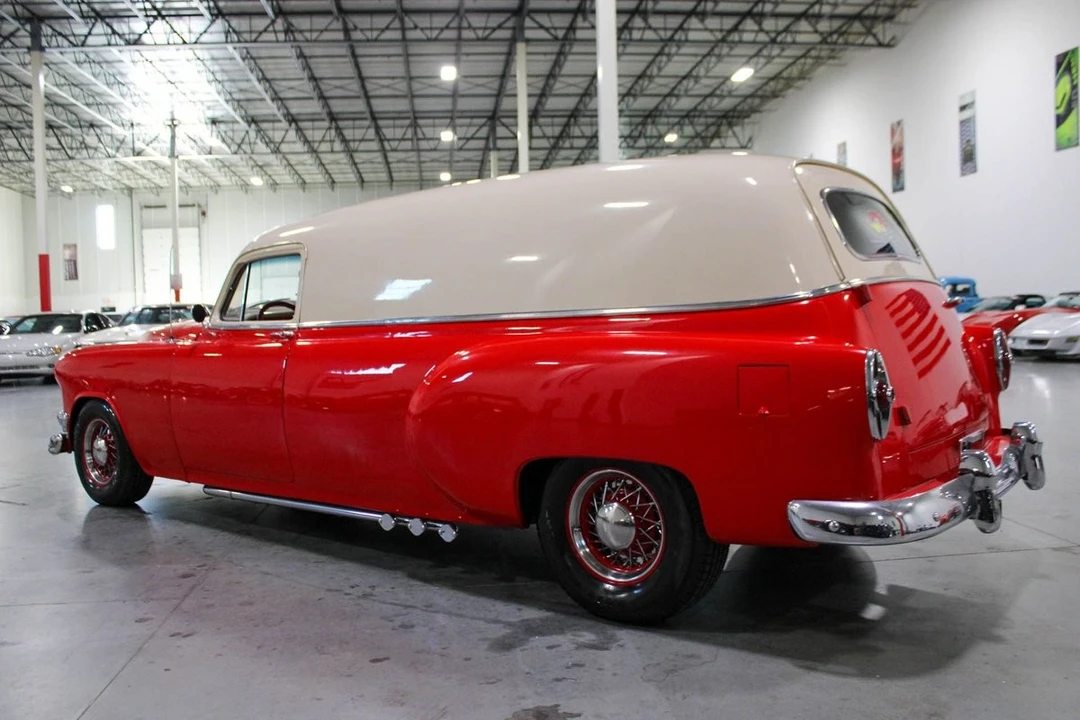 1953 Pontiac Chieftain - Image 5 of 12