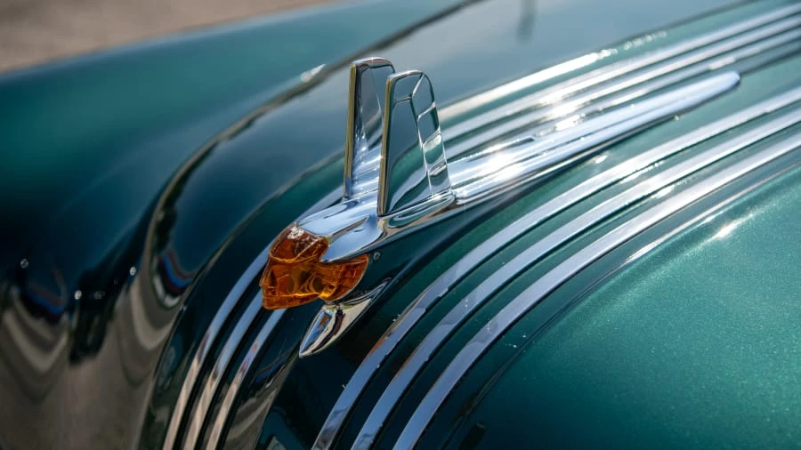 1953 Pontiac Chieftain - Image 17 of 31