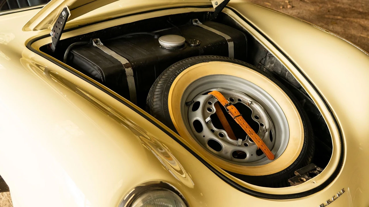 1953 Porsche 356 Pre-A - Image 31 of 31