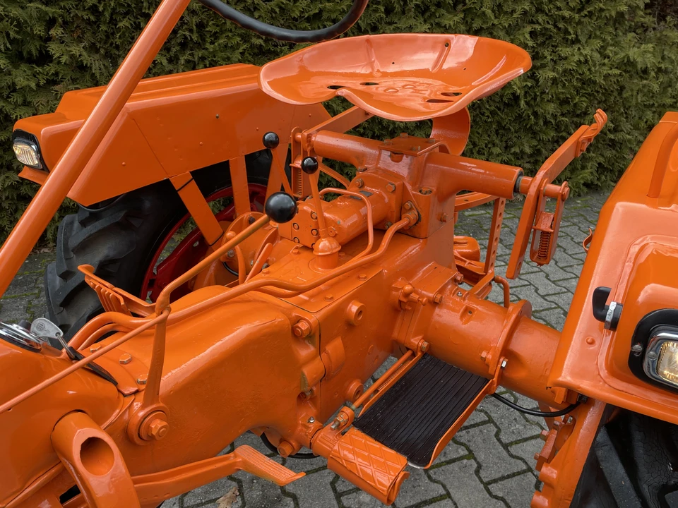 1953 Porsche Tractors - Image 21 of 31