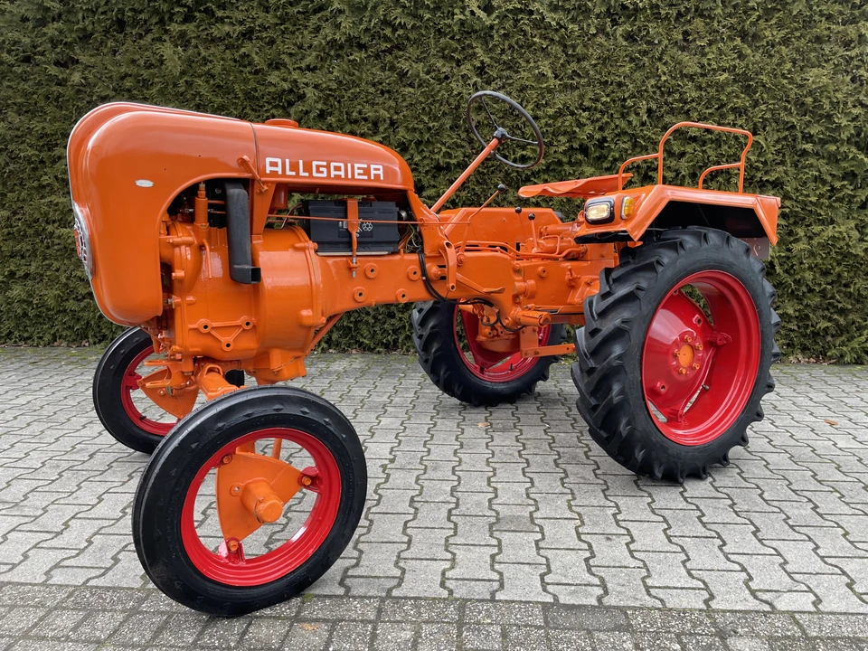 1953 Porsche Tractors - Image 11 of 31