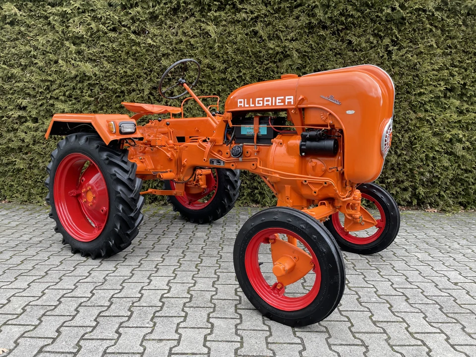 1953 Porsche Tractors - Image 14 of 31